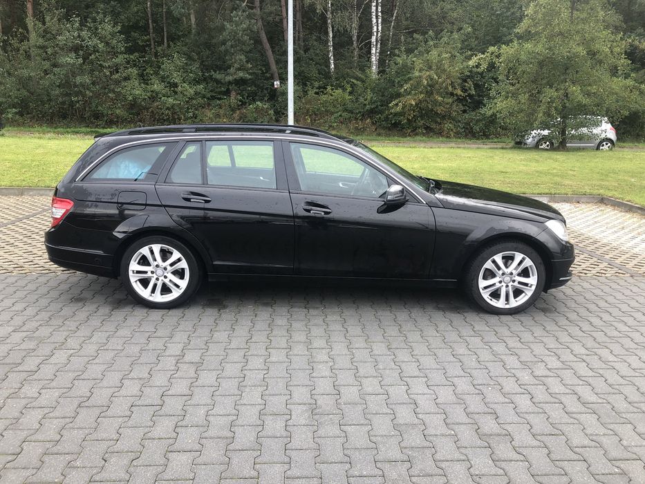 Mercedes Elegance  c 200 kompressor lpg  2010 z Niemiec