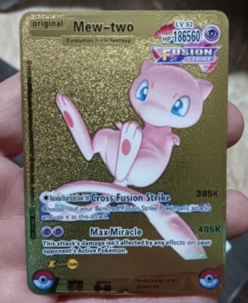 Pokemon mew-two metalowa karta złota super moc