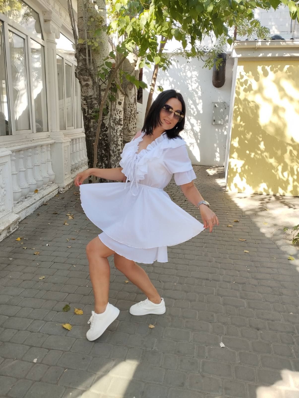 Продам сукню, одягла один раз .