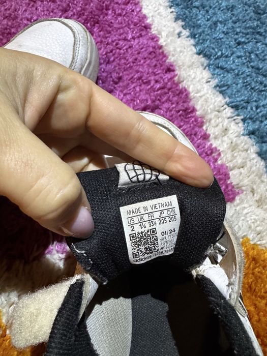 Кросовки 33 . 33/5 адидас