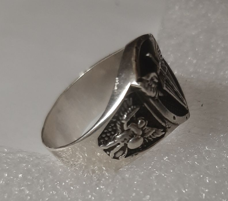 Продам срібну печатку