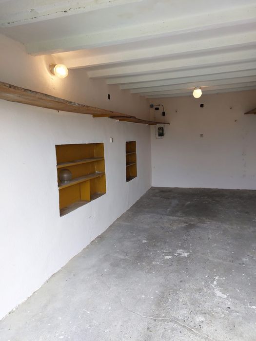 Wynajmę garaż ul Gliniana Oleśnica