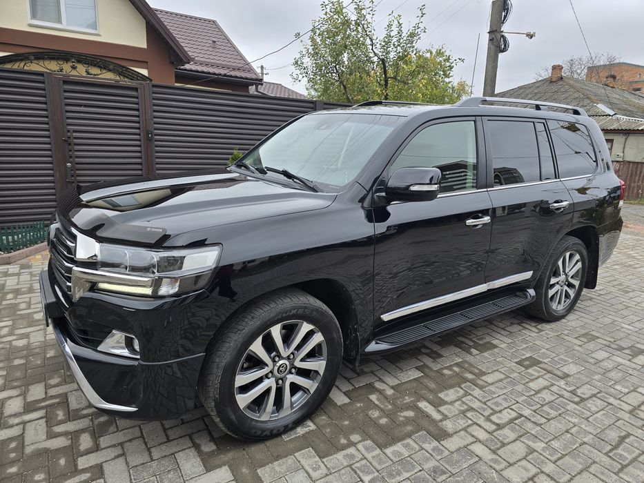 Продам Toyota Land Cruiser200