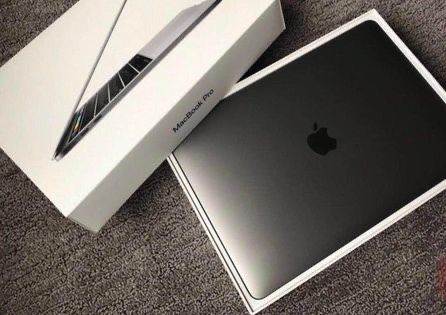 Macbook pro 15” - final 2018