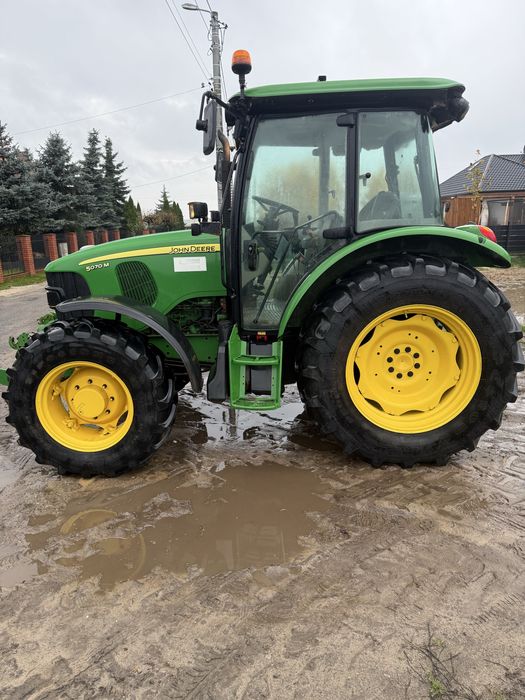 Ciągnik John Deere 5070M 2011r TUZ biegi pełzające
