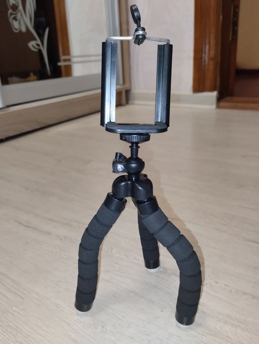 Гнучкий штатив для телефона, камери, світла