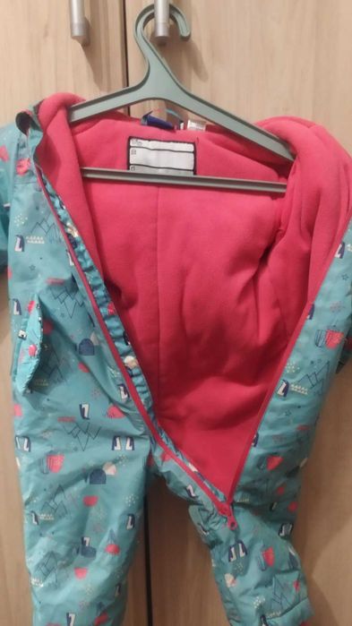 Зимний комбинезон для девочки
