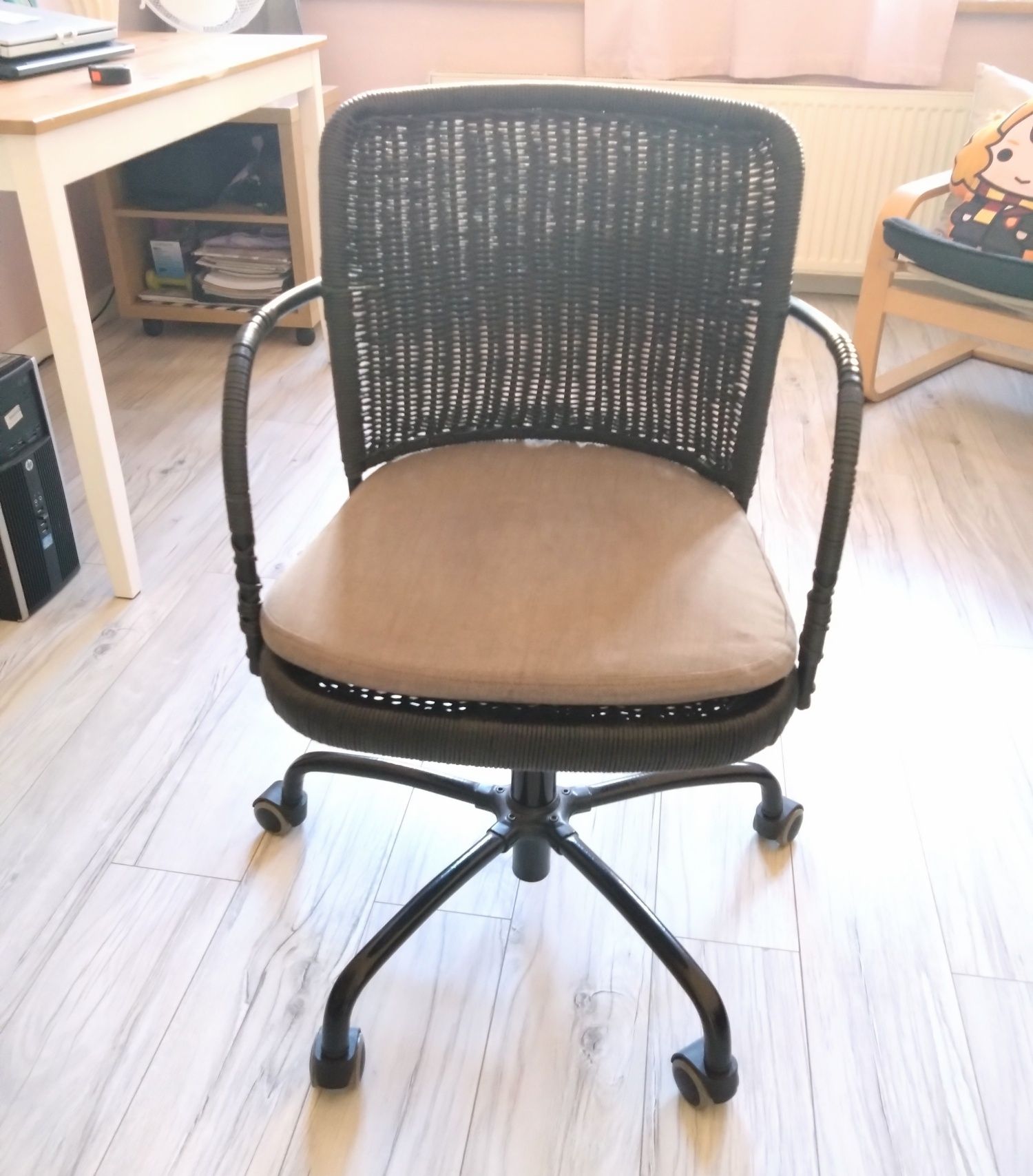 Ikea Gregor krzesło obrotowe do biurka czarne
