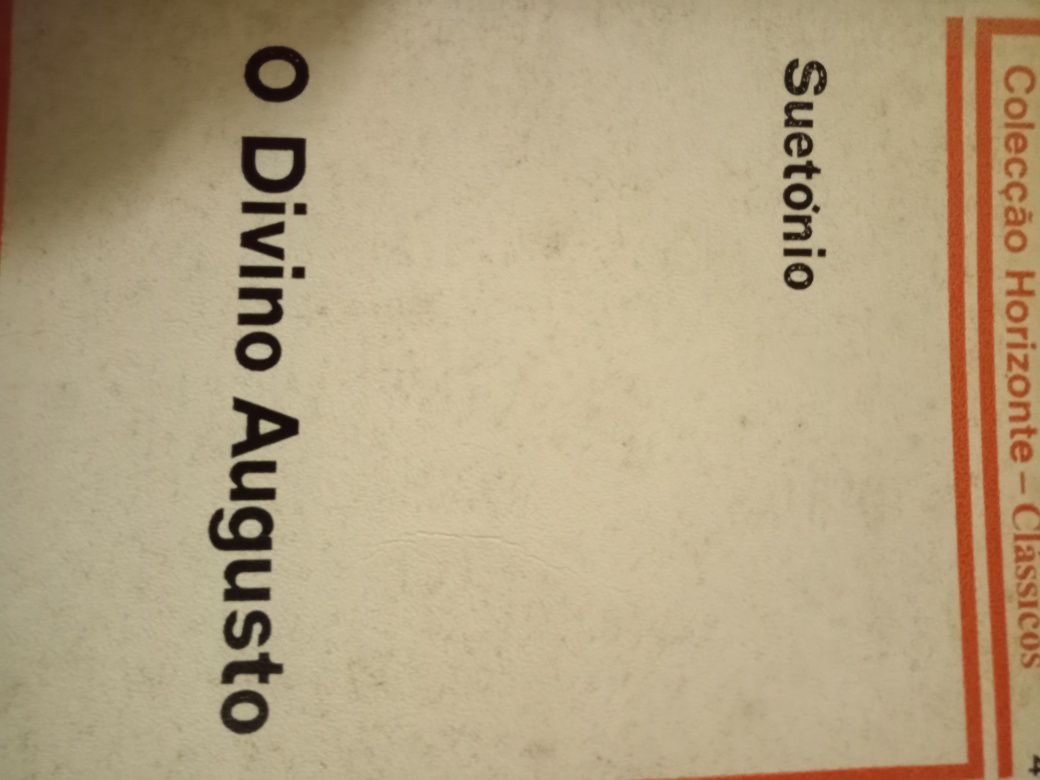 O Divino Augusto - Discursos e Relatórios Saint Just