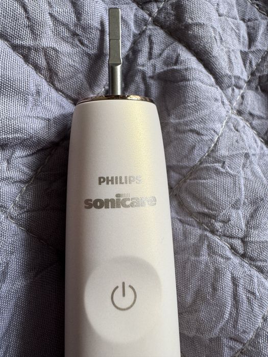 Soniczna szczoteczka Philips Sonicare Prestige SenseIQ HX999C