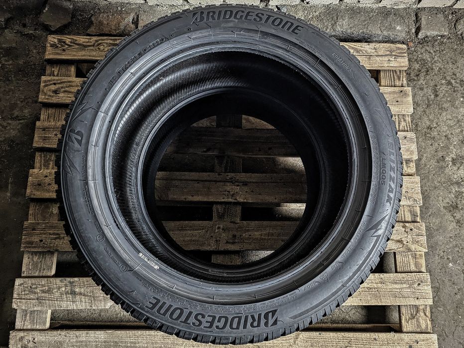 Зимова пара 245/45r18 Bridgestone | 2023 | 6mm | Turkey | Преміум шини