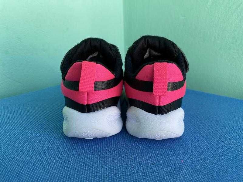 Кросівки Nike Revolution 7