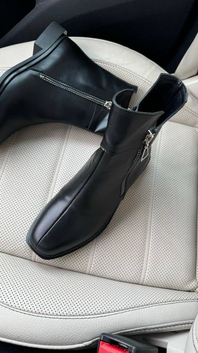 Черевики жіночі дуже гарні шкіряні зимові. Женские ботинки зимние