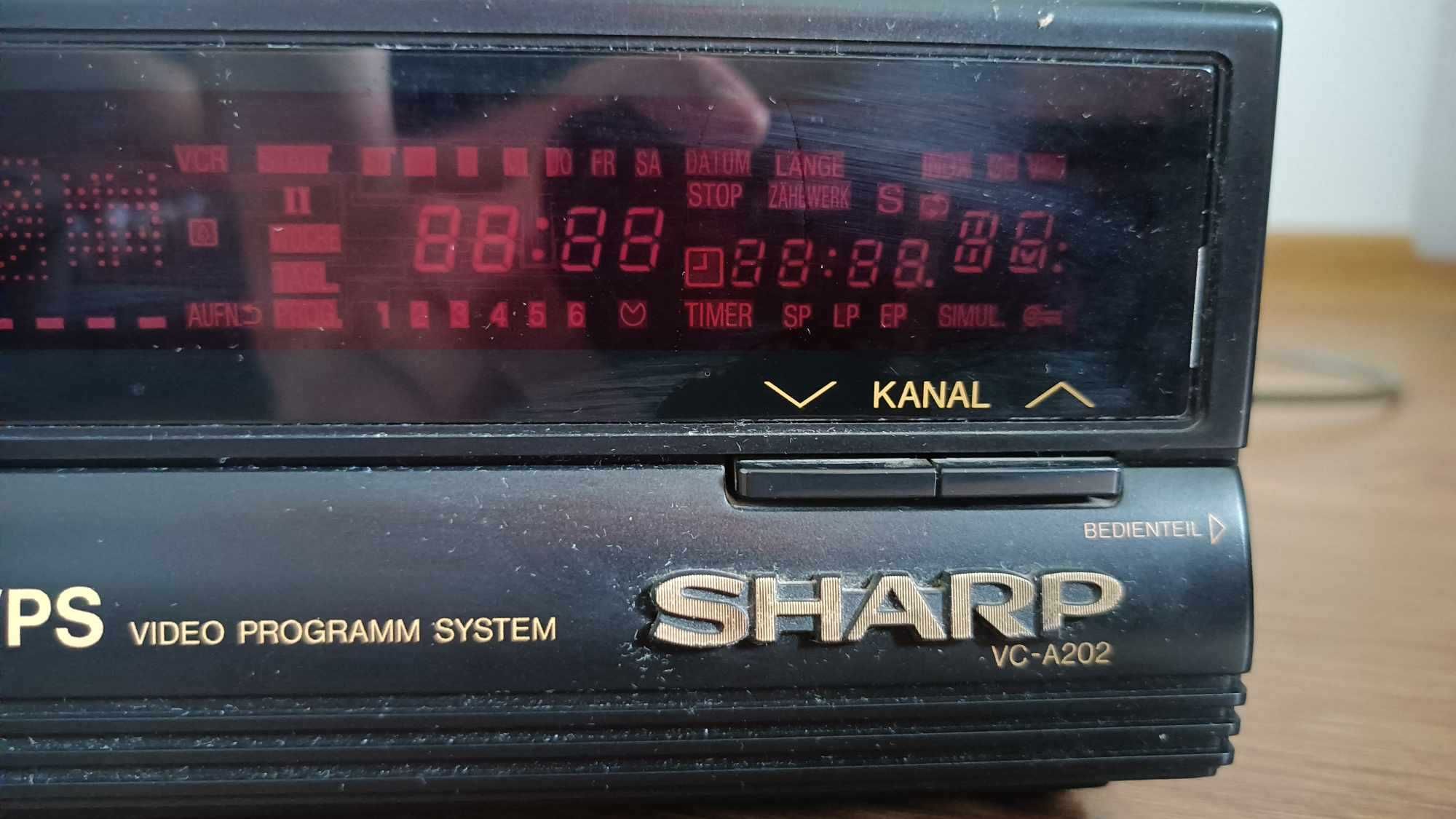Magnetowid VHS SHARP vc-a244gm