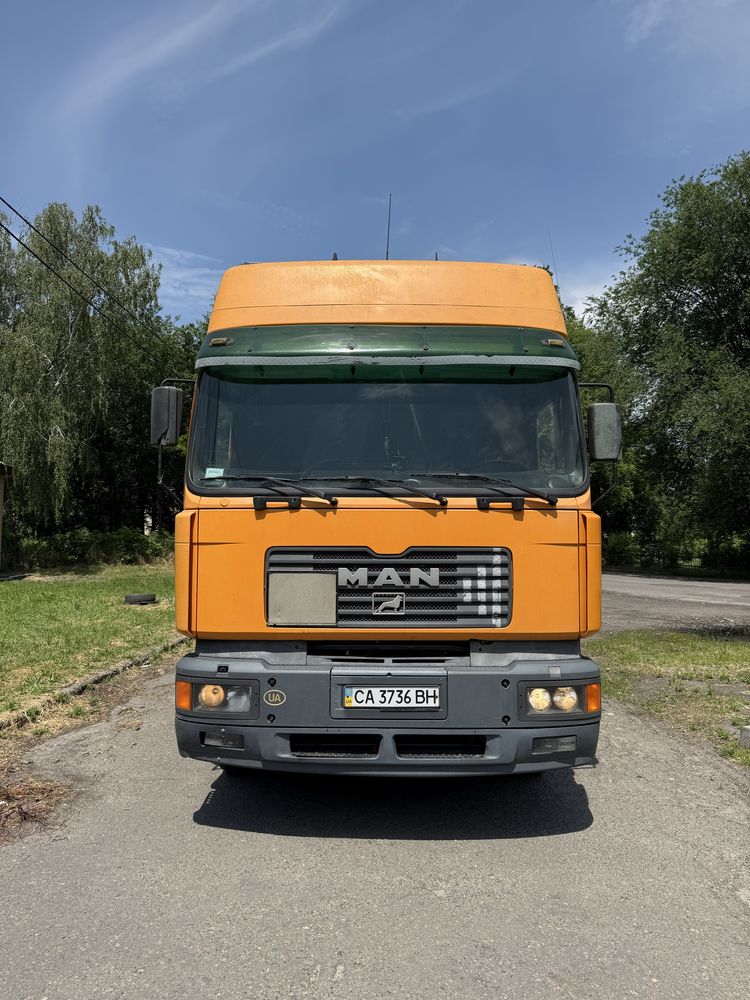MAN 23.414 2001р 22т 120кубів бортовий тентований МАН