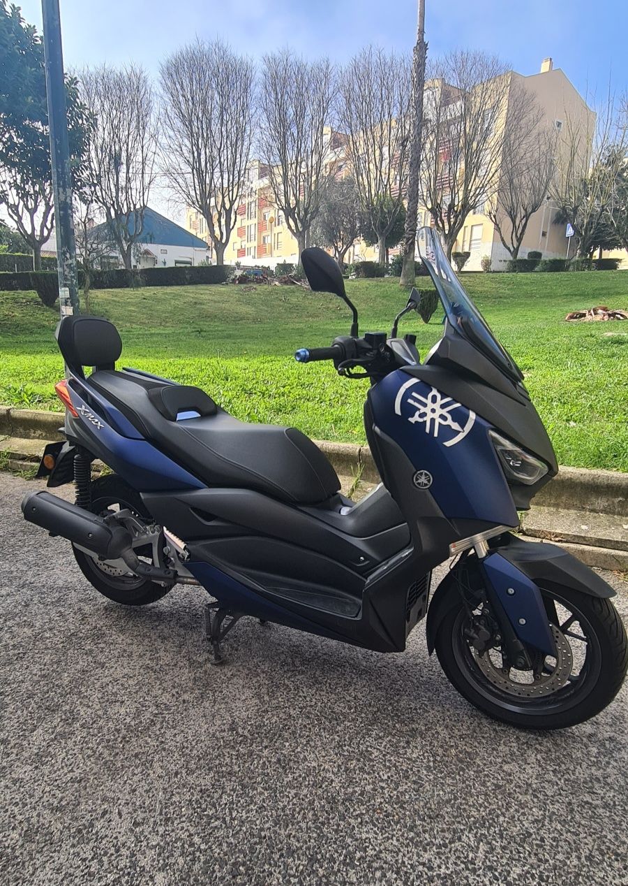 Yamaha X-MAX 125cc