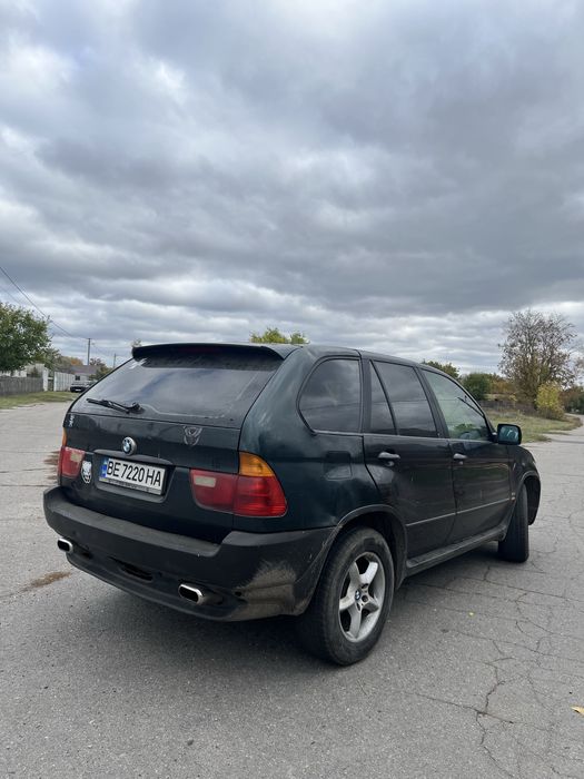 Продам бмв х5 е53