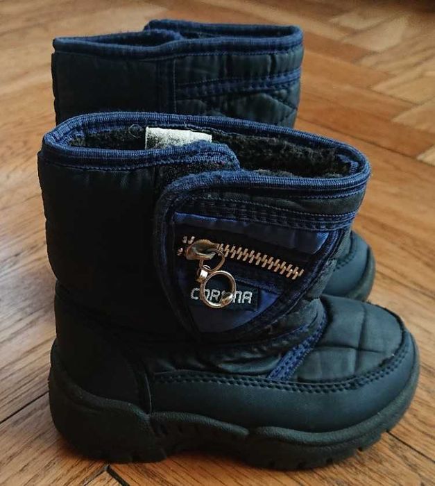 Buty zimowe śniegowce kozaki ocieplane CORTINA rozmiar 22