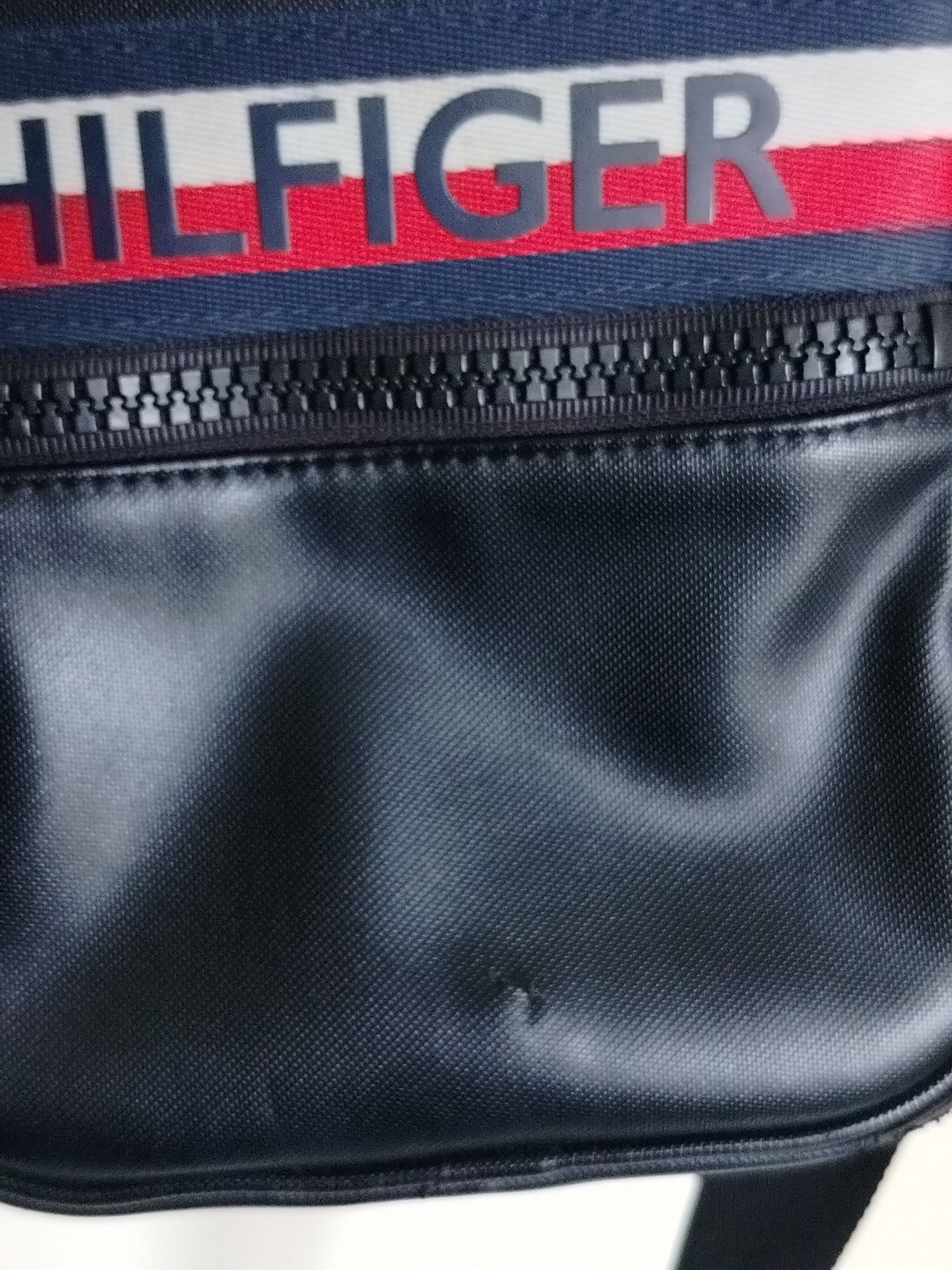 Torebka saszetka Tommy Hilfiger