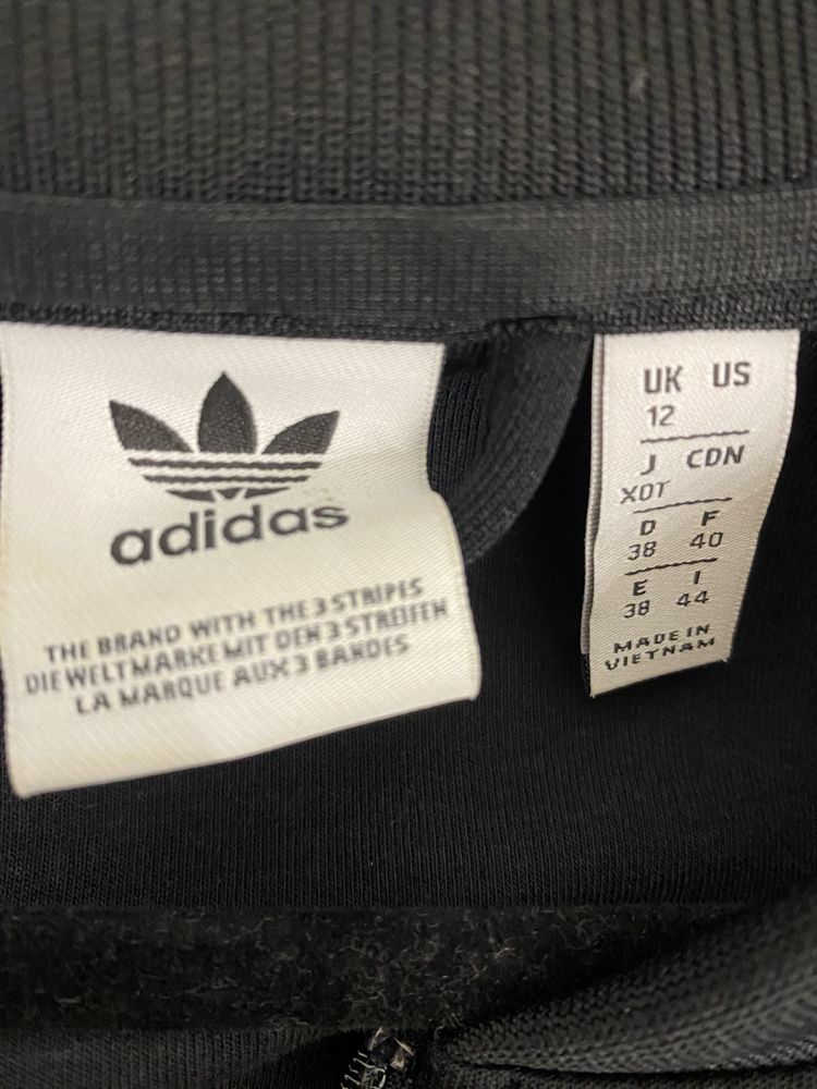 Rozpinana czarna bluza Adidas