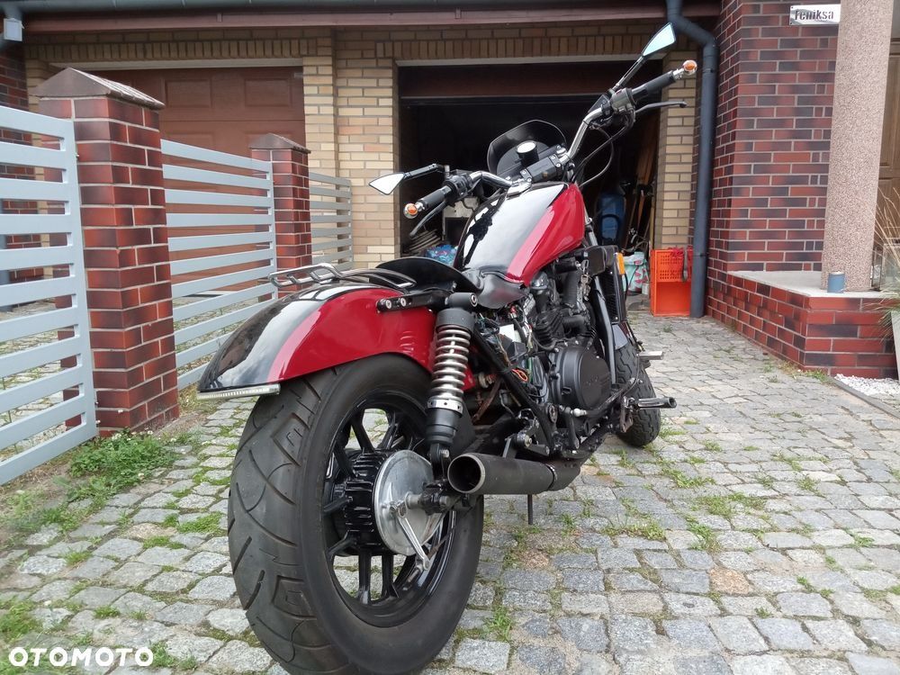 Honda Magna Bobber