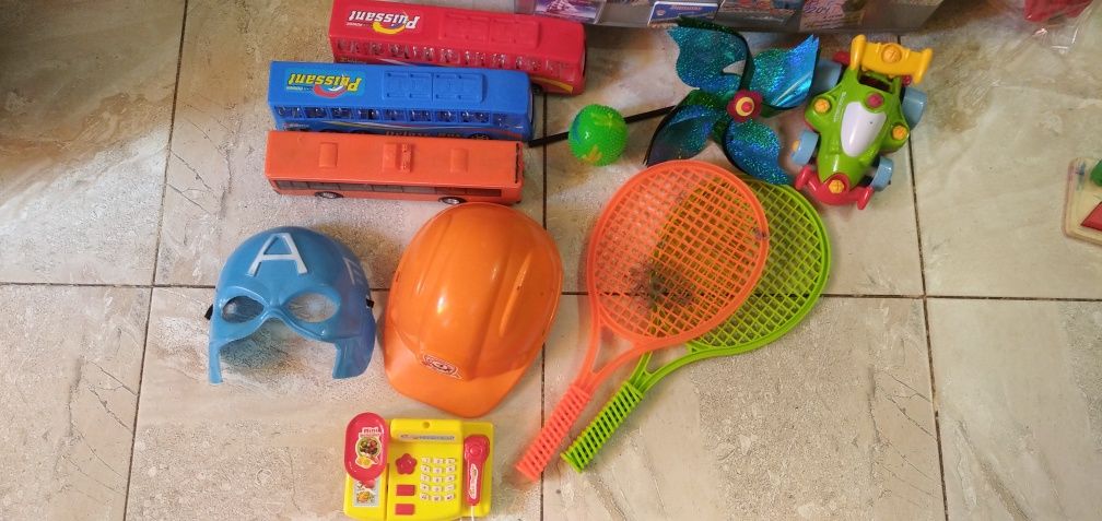 Пакет игрушек для ребенка