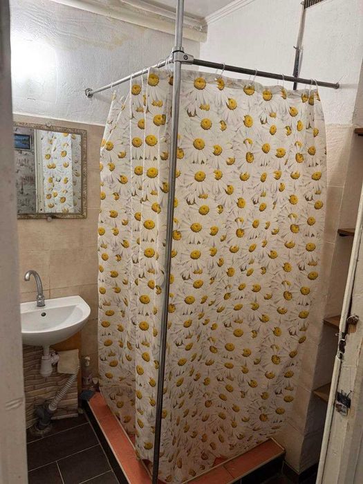 Здам у оренду півбудинку в місті Черкаси (район вул. Казбецька).