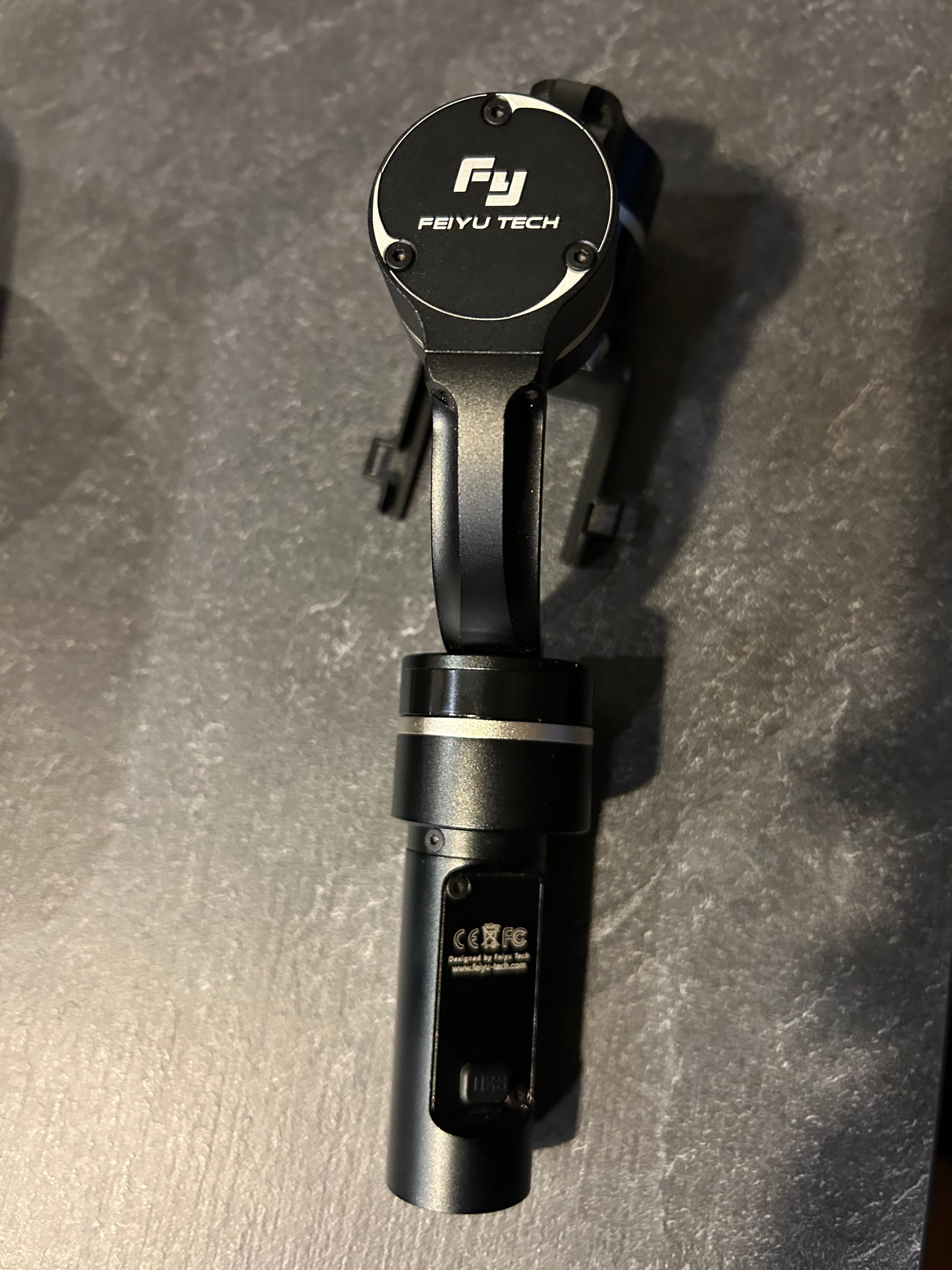 Stabilizator elektroniczny (gimbal) FeiYuTech G4S czarny