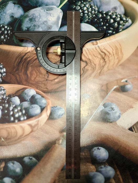 Багатофункціональний кутовий вимірювач 30 см 3 в 1 з транспортиром!