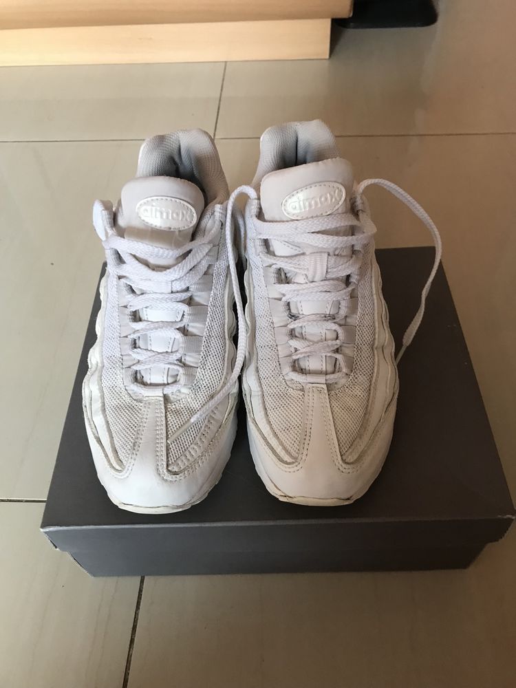 Buty damskie NIKE AIRMAX 95 białe