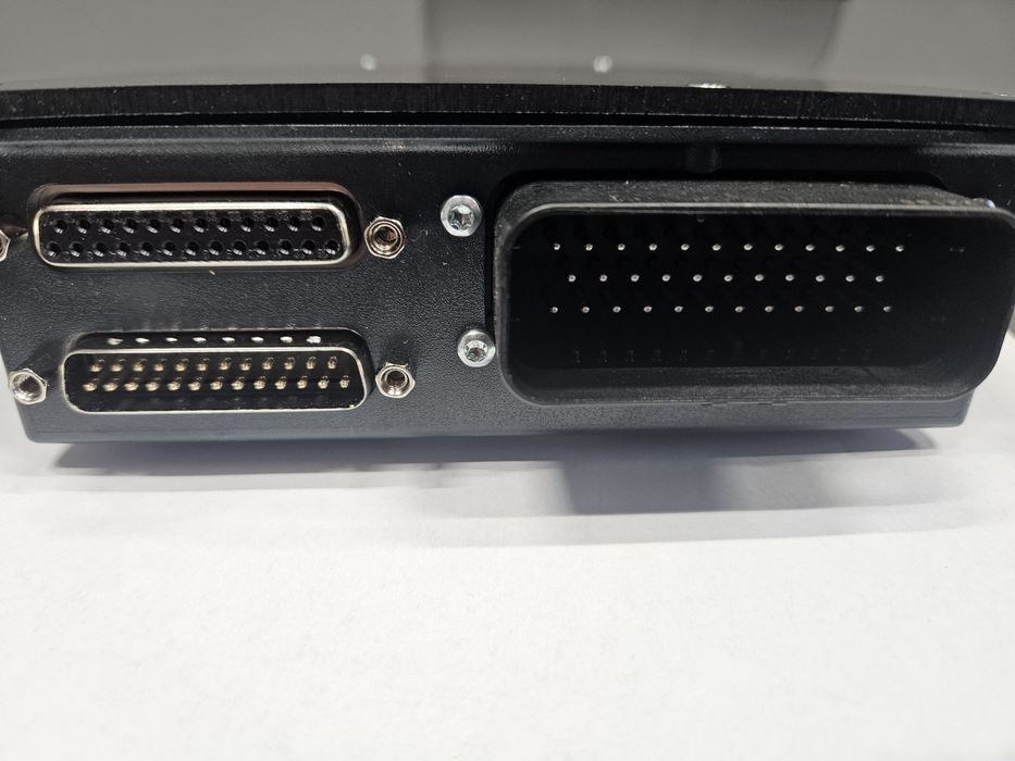 *Części*SVAB*Rototilt*Engcon*SMP*Steelwrist*Moduły*Sterowniki*Kable*