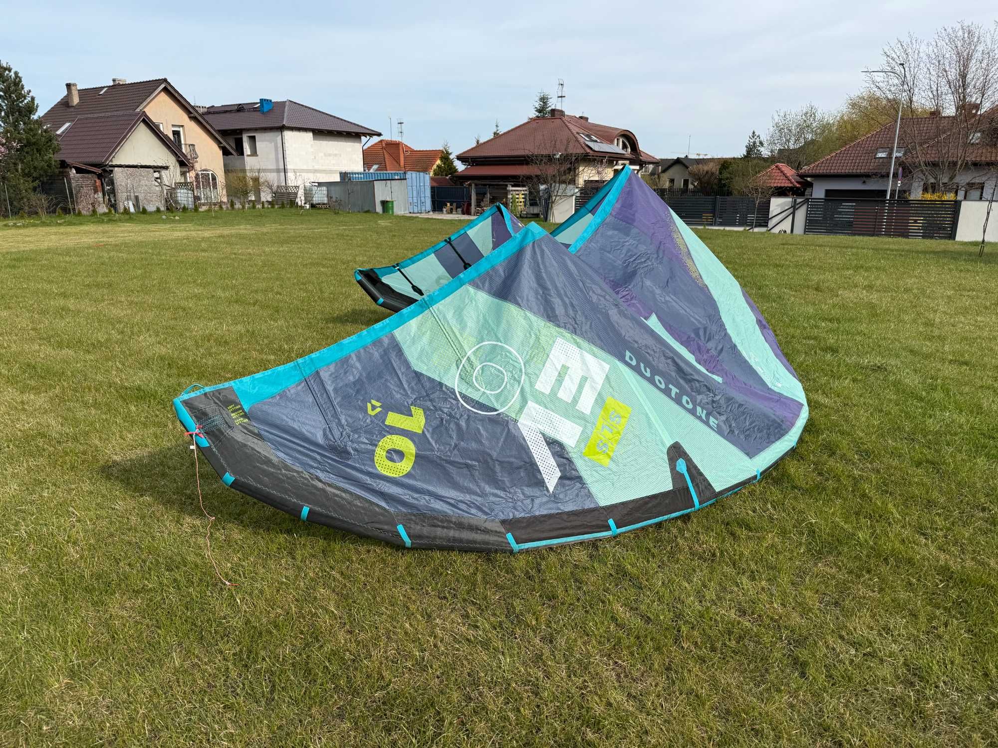 Duotone Evo SLS 10m² 2024 – stan idealny + opcjonalny bar