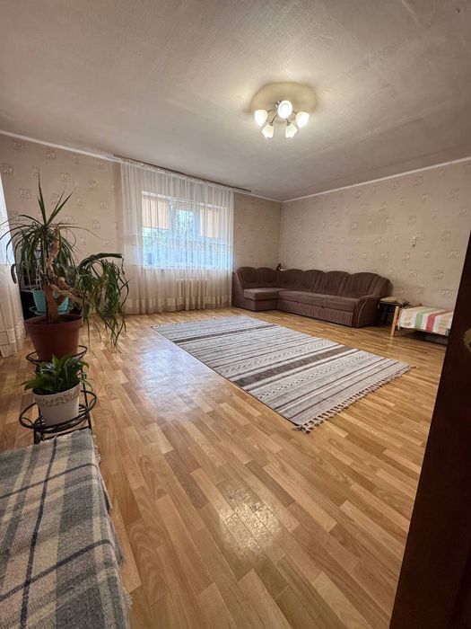 Продам 2х этажний дом в Подгороднем