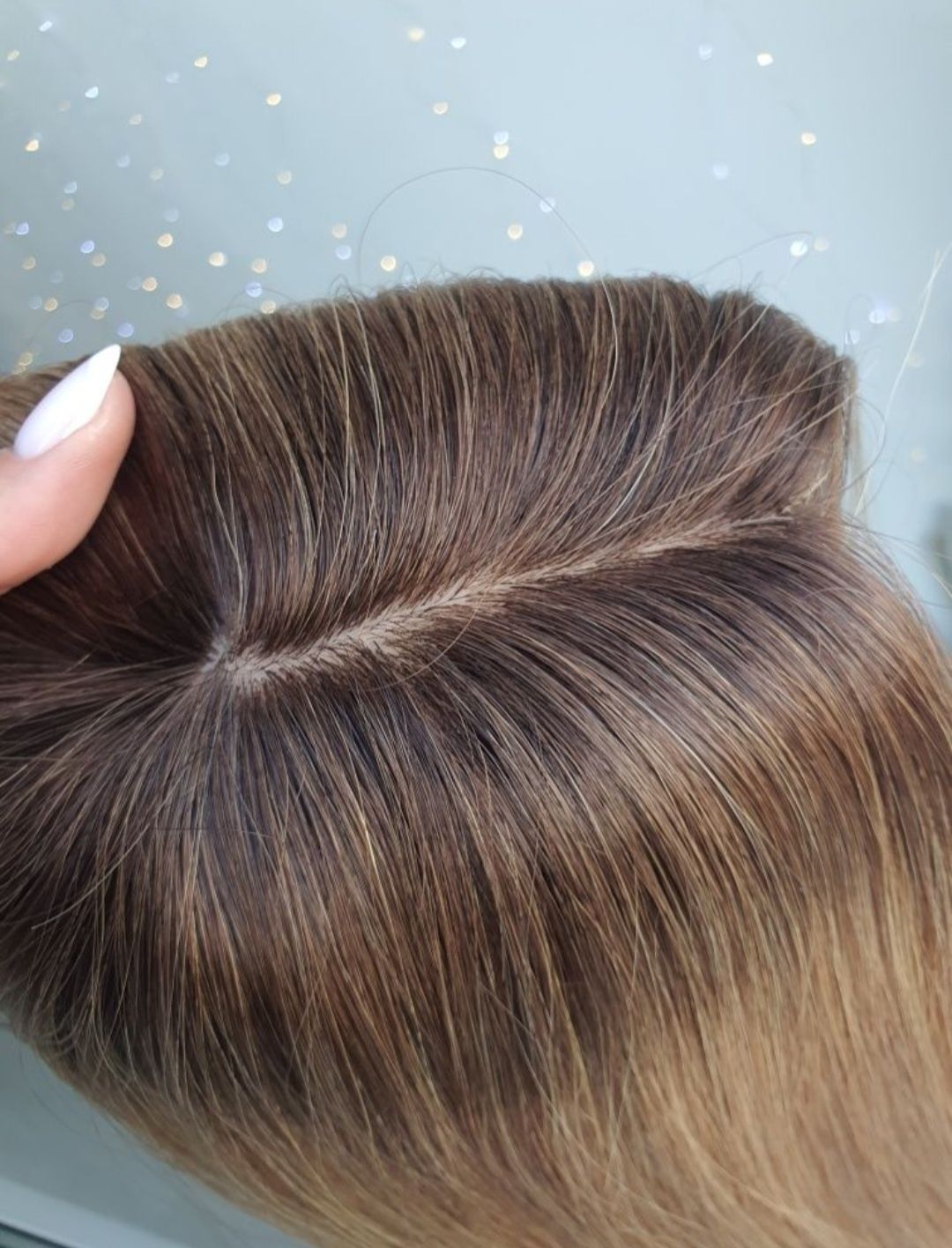 Tupet topper z włosów naturalnych pisakowy blond z odrostem Monika
