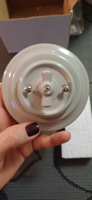 włącznik światła cena za trzy sztuki