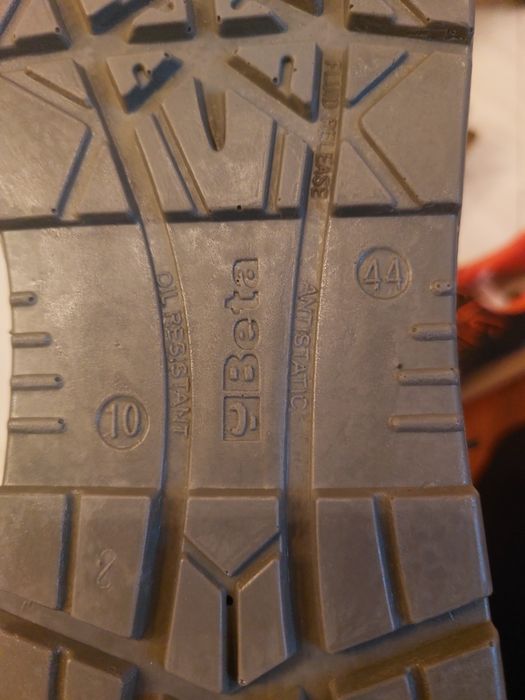 Професійне взуття