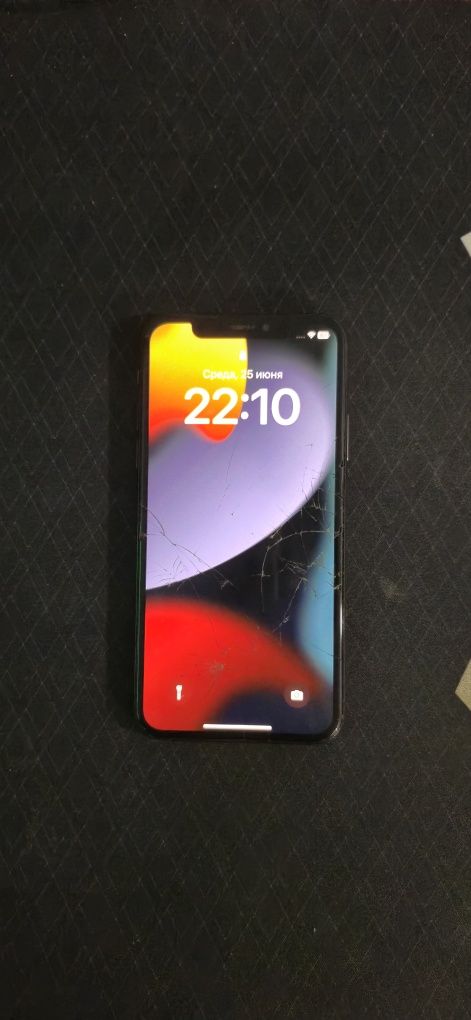 Iphone x побитый