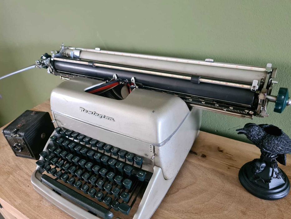 Máquina de escrever Remington Rand Super-Riter (anos 50)