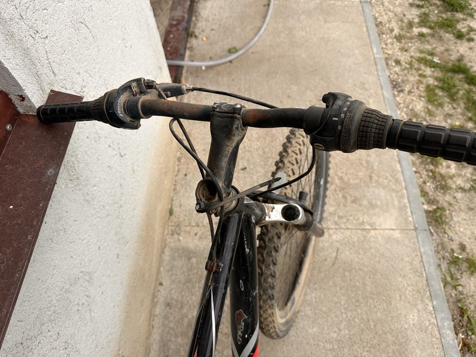 Велосипед горний під відновлення