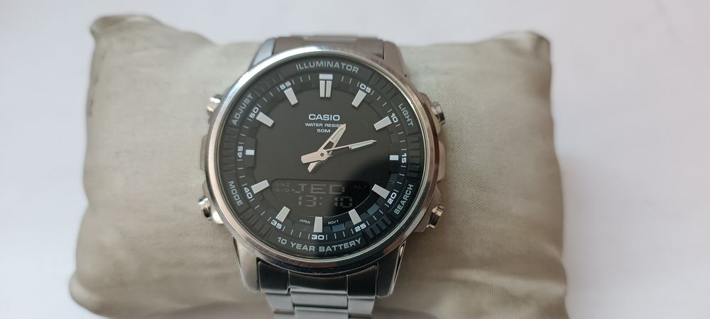 Продам японские часы Касио