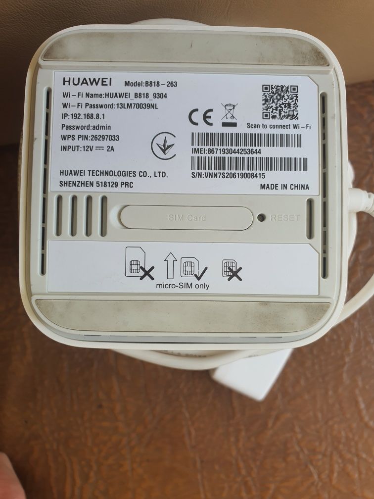 Modem Router Huawei B818-263