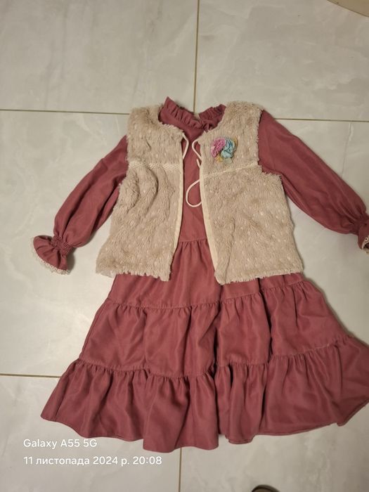 Нарядне платічко для дівчинки 8-9 років