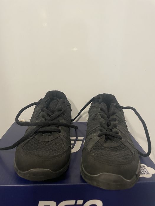 Buty rozmiar r. 33