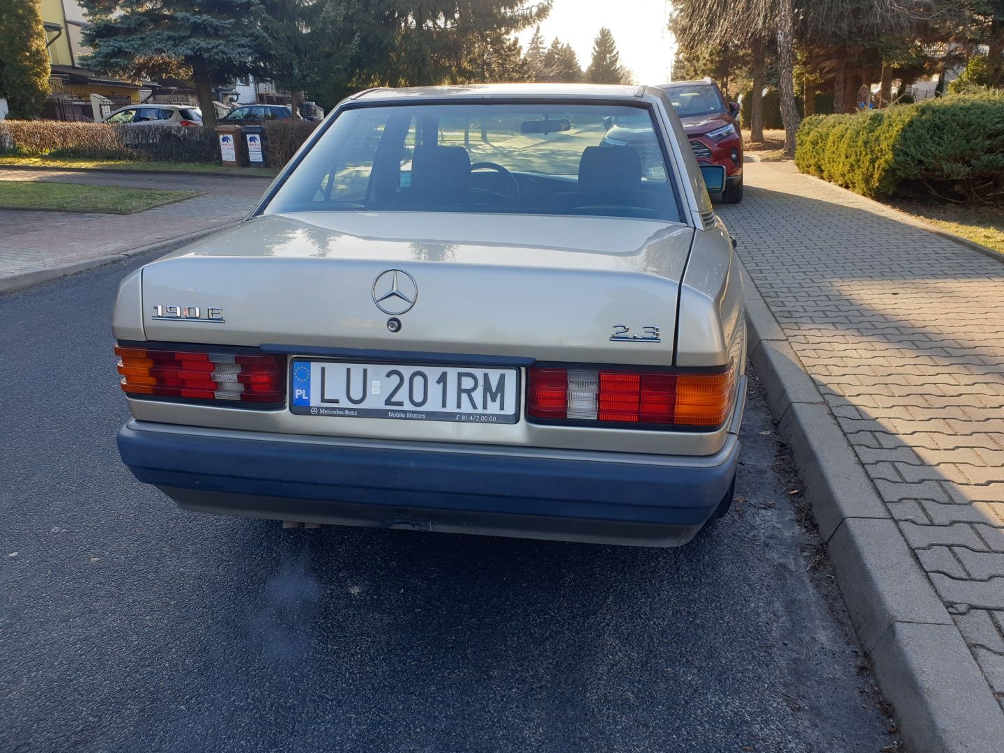 Mercedes 190 W201 2,3E Klima 1992 r. 235 tys. km Youngtimer