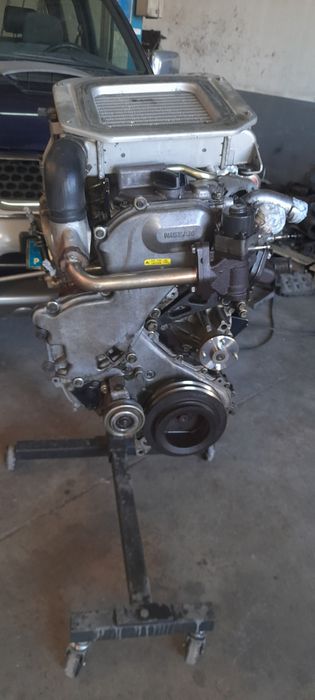 Motor nissan navara yd25 2005