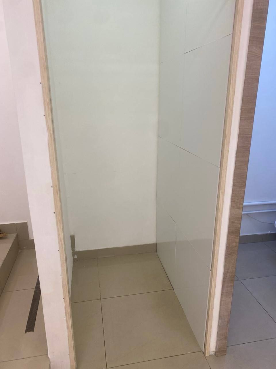 Без комиссии! Фасадное помещение - 32 м.кв., Шевченковский район.