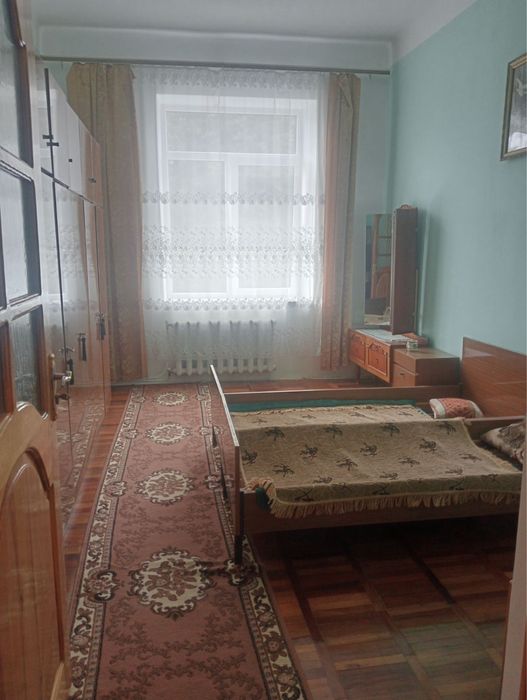 Продаж квартири . М. Великі Мости . Львівська обл.