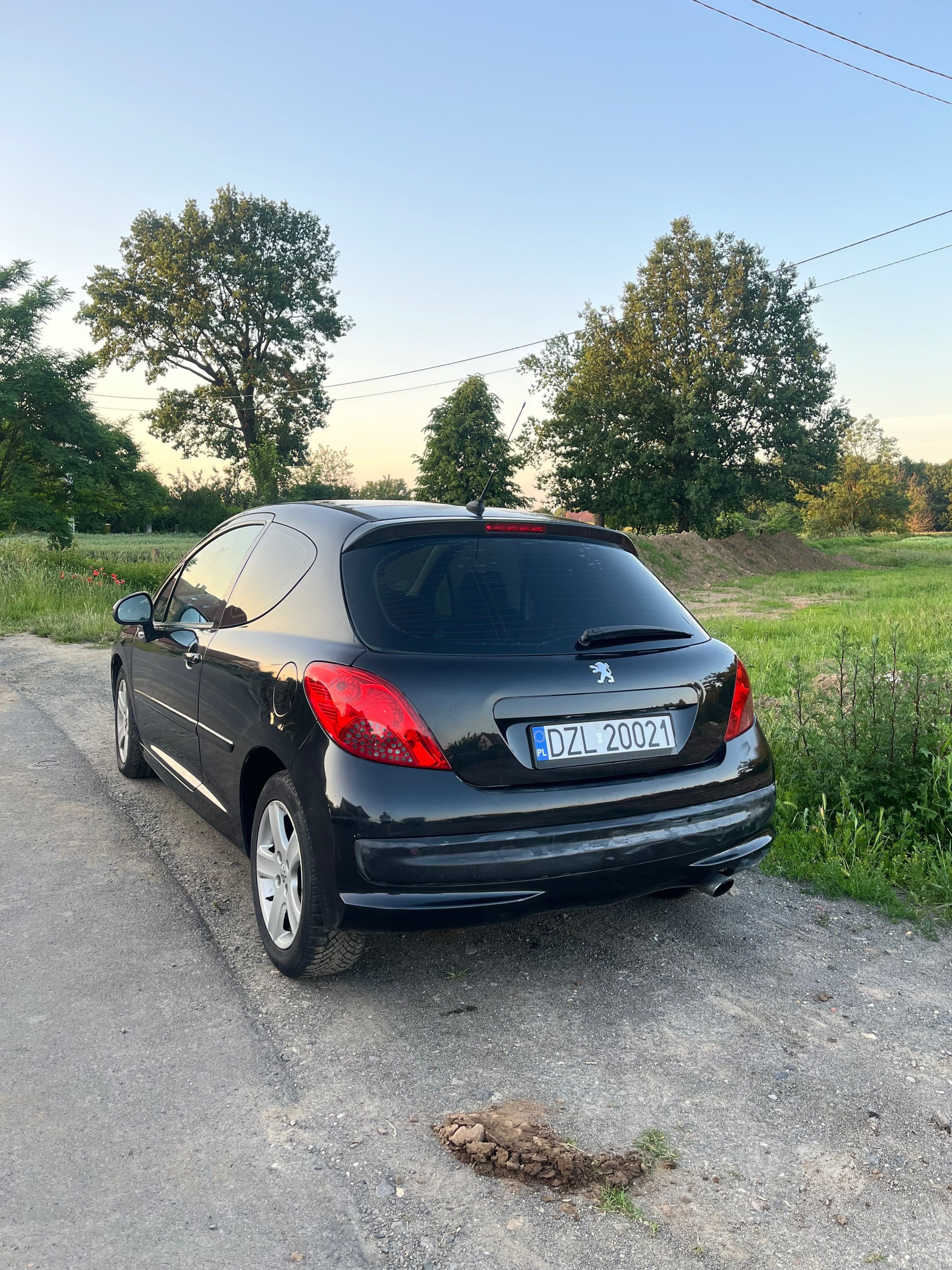 Peugeot 207 rocznik 2006