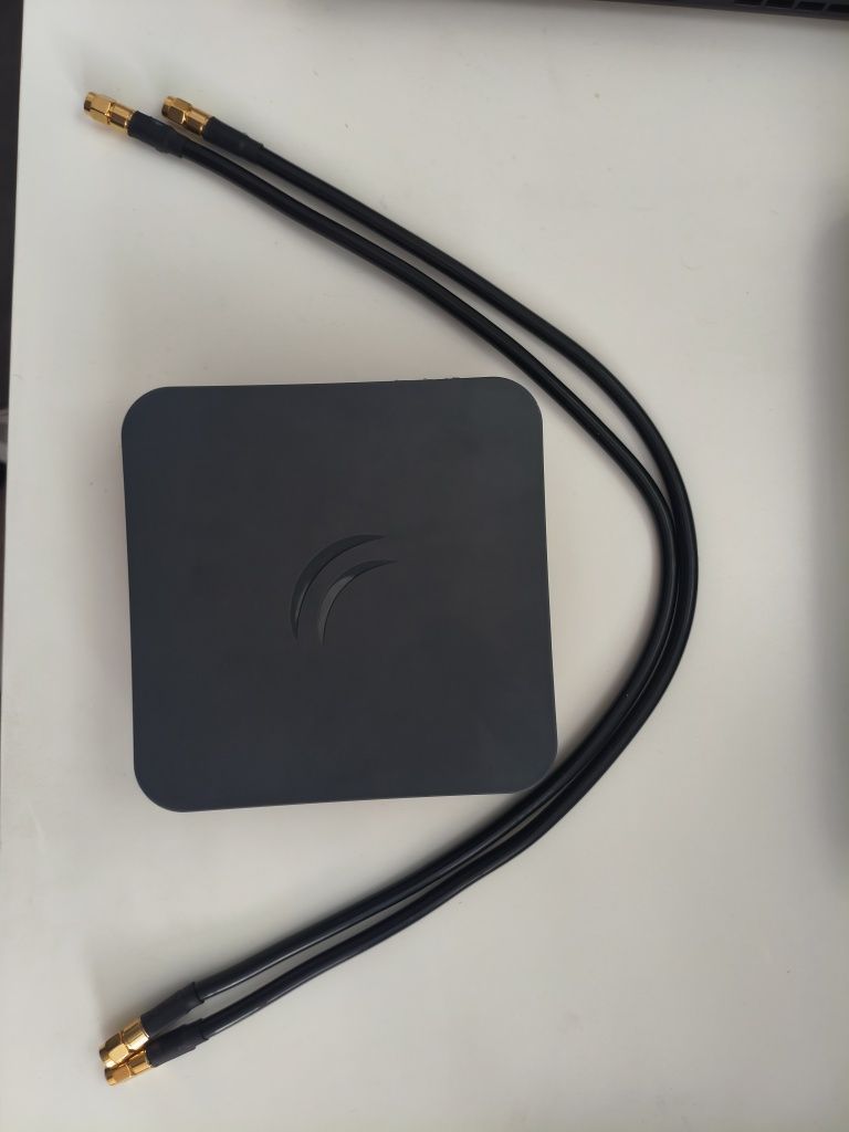 Router Mikrotik Chateau LTE12 + antena zewnętrzna + 2 wewnętrzne + oka
