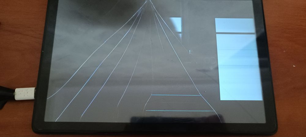 Продам планшет oscal не а запчастини